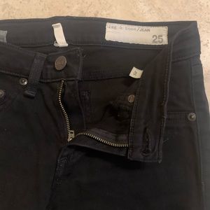 Rag and Bone Black Legging Skinny Jeans size 25